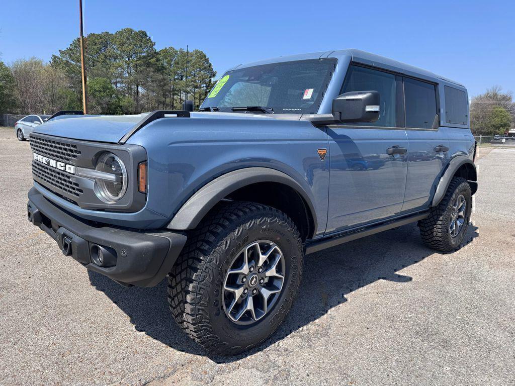 new 2025 Ford Bronco car, priced at $59,930
