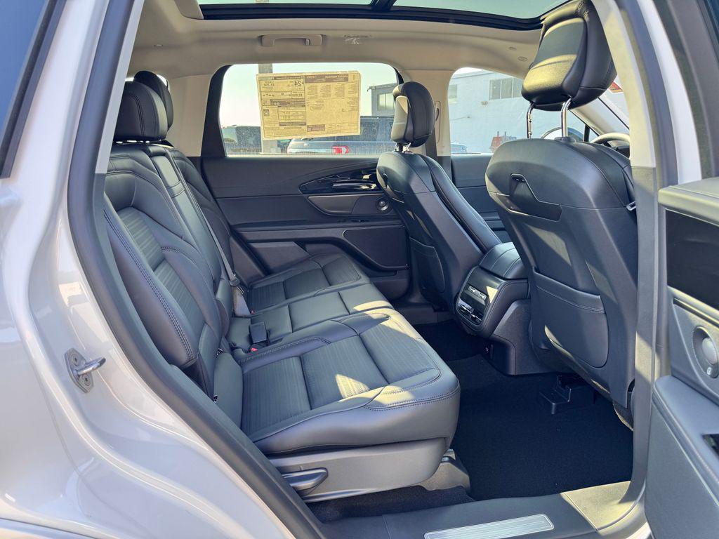 new 2026 Lincoln Nautilus car