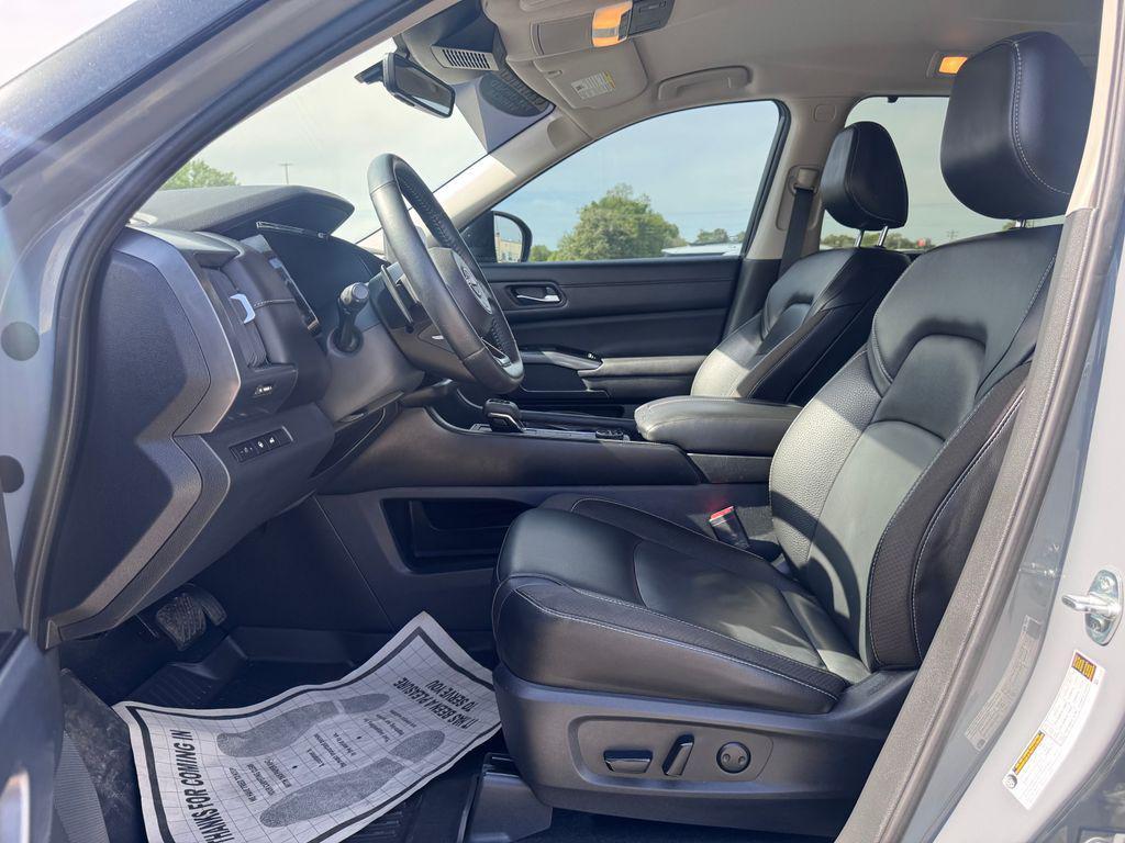 used 2023 Nissan Pathfinder car, priced at $32,441