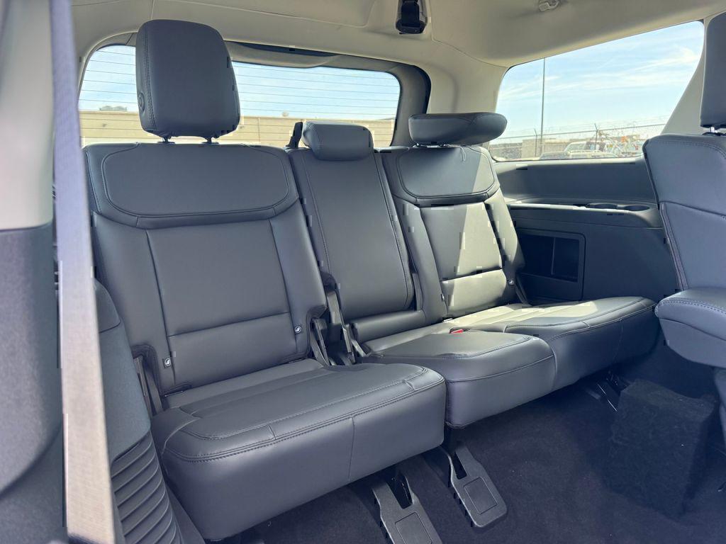 new 2026 Ford Expedition car, priced at $70,010