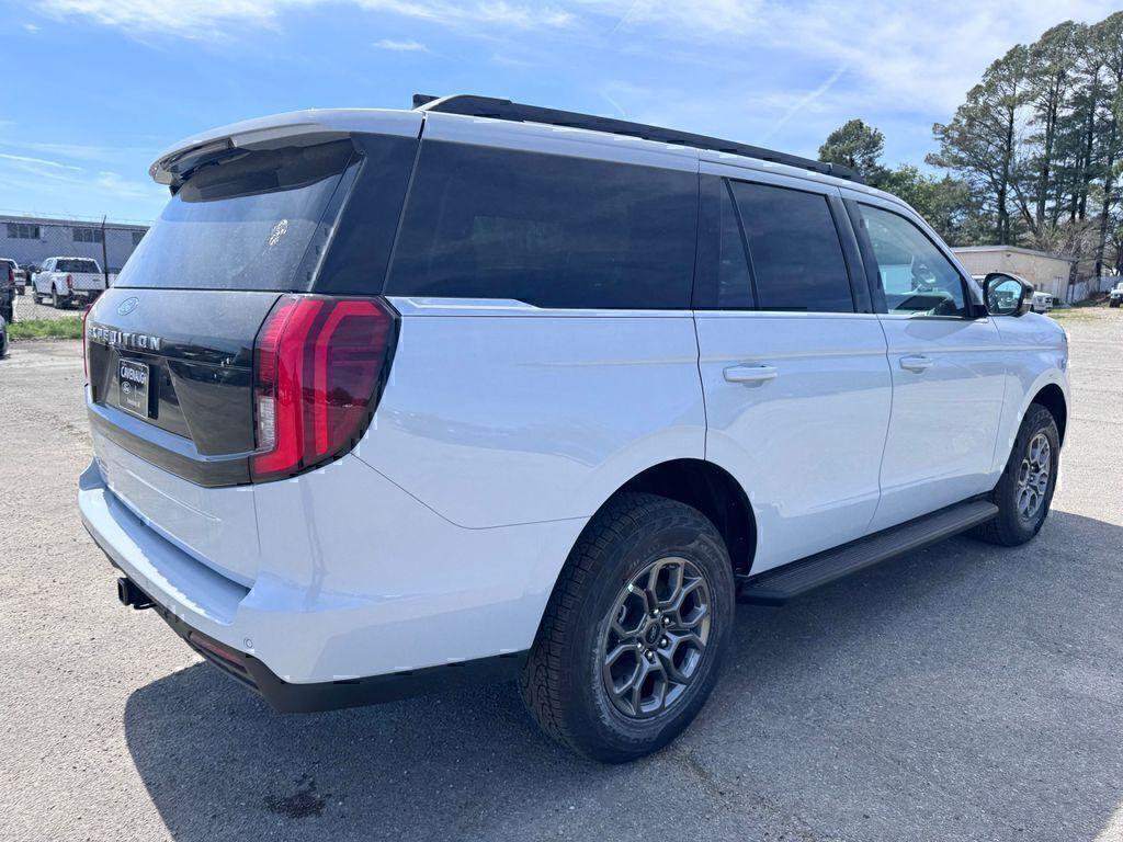 new 2026 Ford Expedition car, priced at $70,010