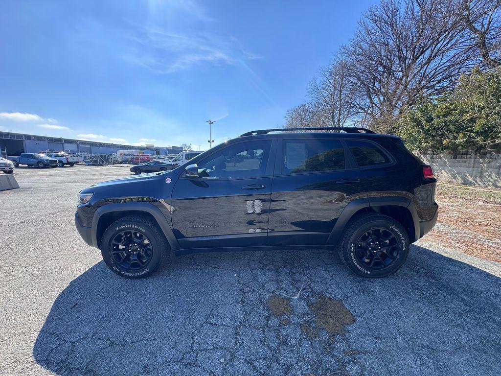 used 2022 Jeep Cherokee car, priced at $22,040