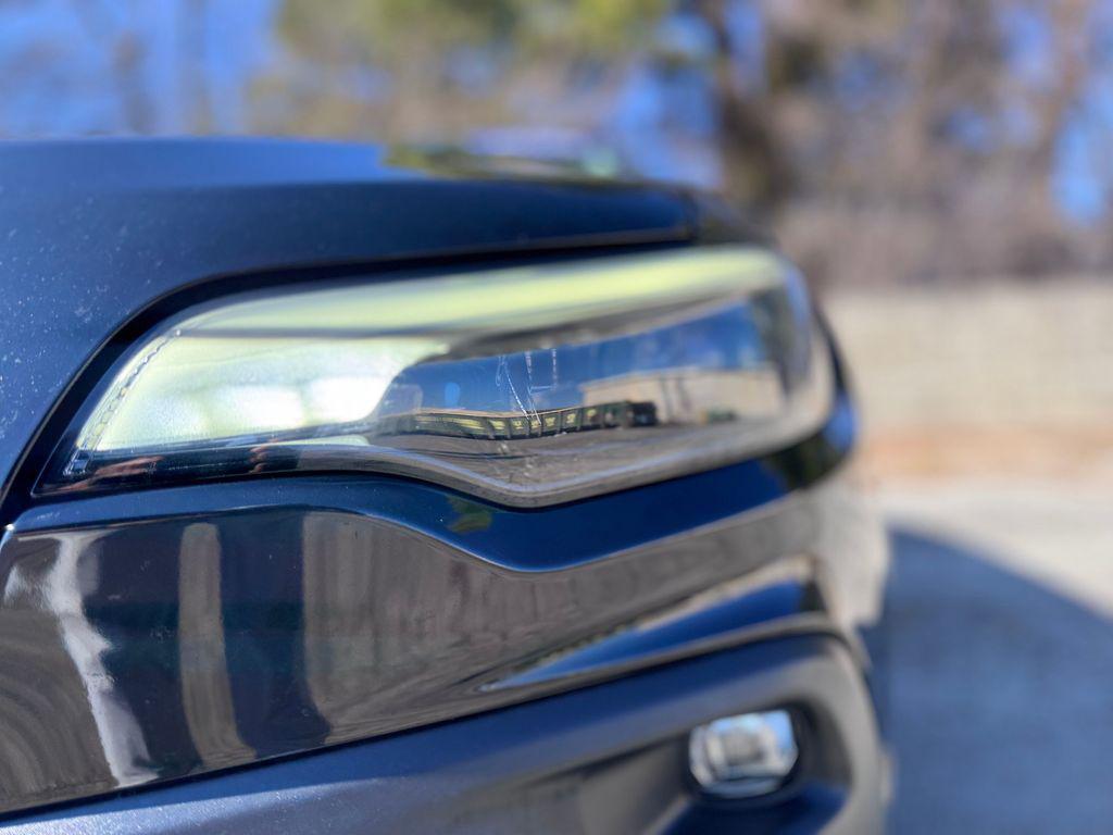 used 2022 Jeep Cherokee car, priced at $22,040