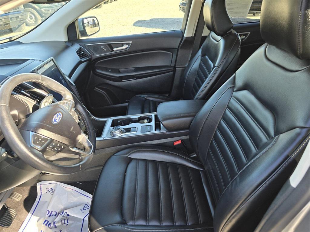 used 2023 Ford Edge car