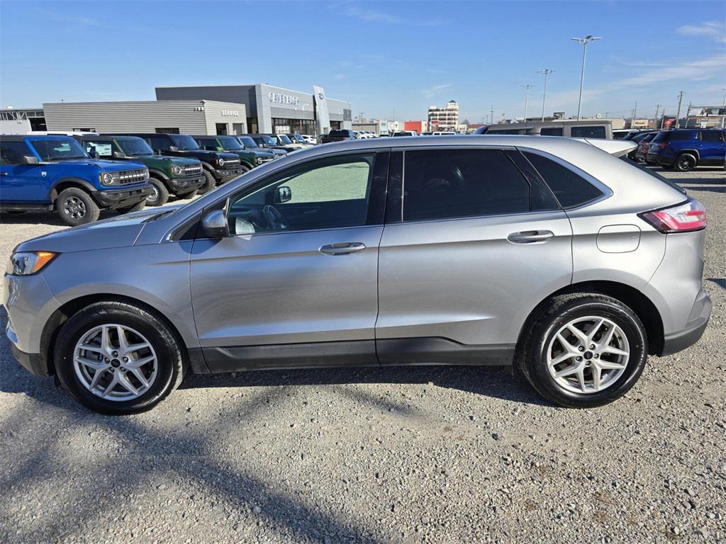 used 2023 Ford Edge car