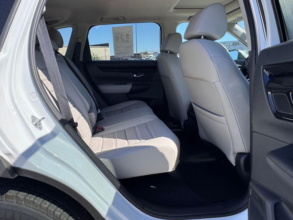 used 2025 Honda CR-V car, priced at $33,309