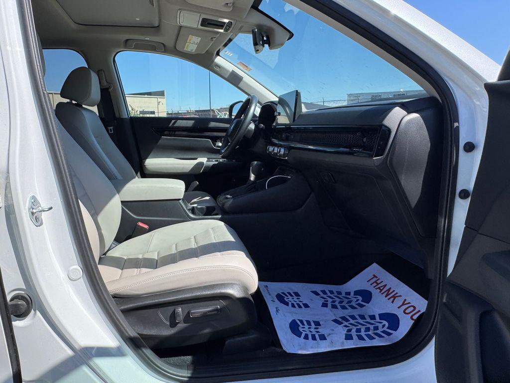 used 2025 Honda CR-V car, priced at $33,309