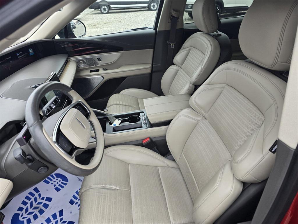 used 2024 Lincoln Nautilus car, priced at $53,988