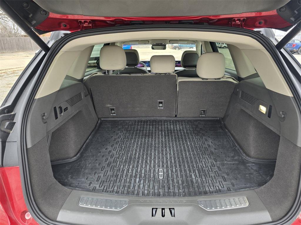 used 2024 Lincoln Nautilus car, priced at $53,988