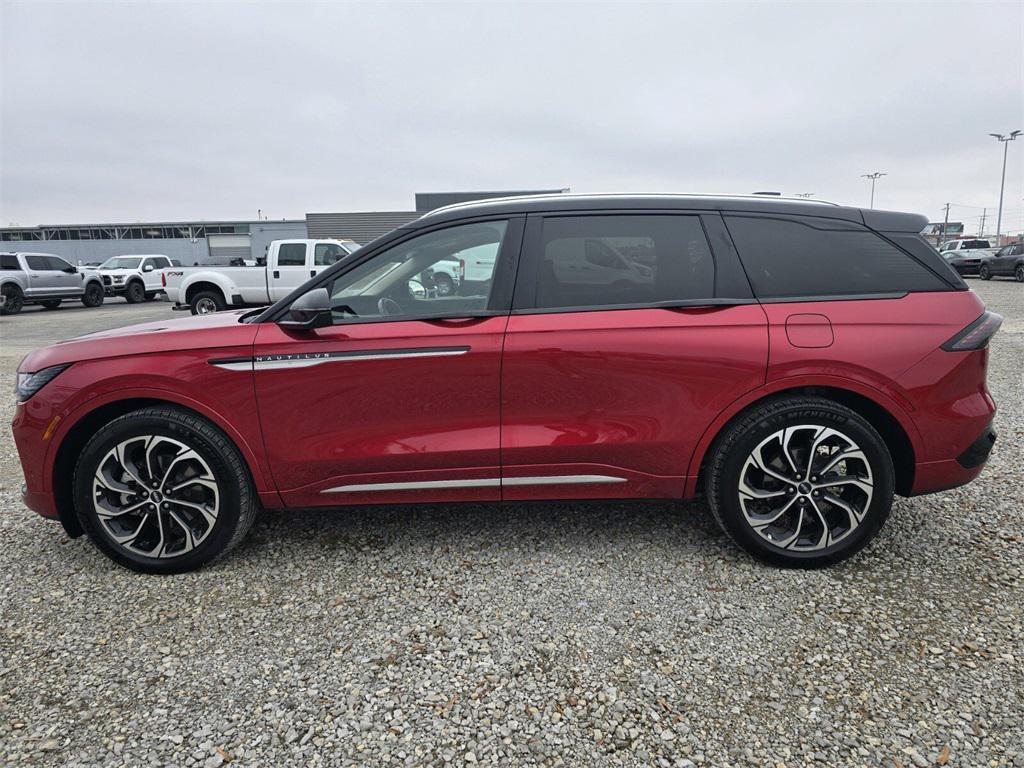 used 2024 Lincoln Nautilus car, priced at $53,988