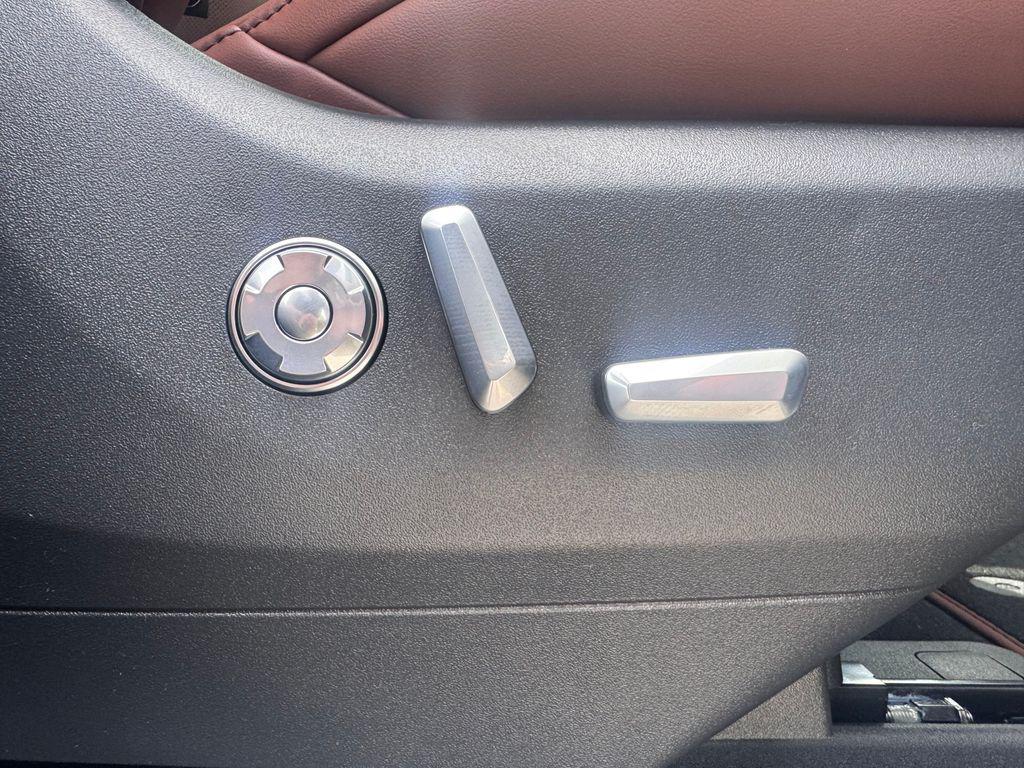 new 2026 Lincoln Navigator car