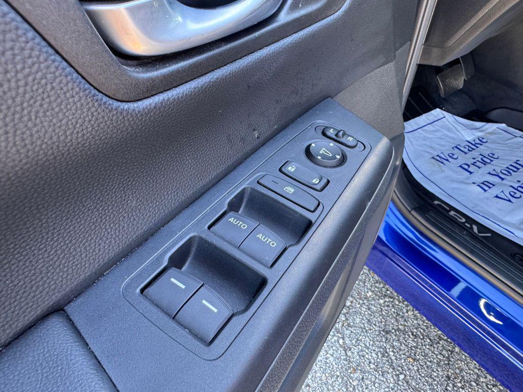 used 2023 Honda CR-V car, priced at $28,777