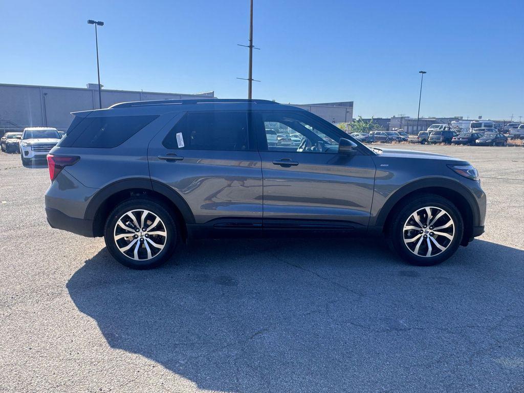 new 2026 Ford Explorer car, priced at $51,340