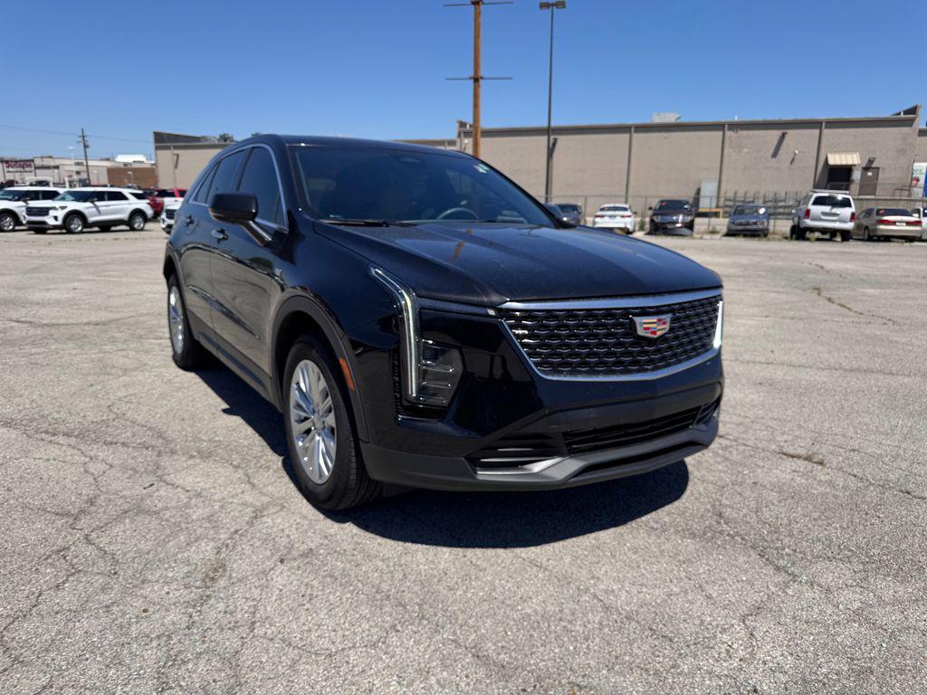 used 2024 Cadillac XT4 car, priced at $33,038