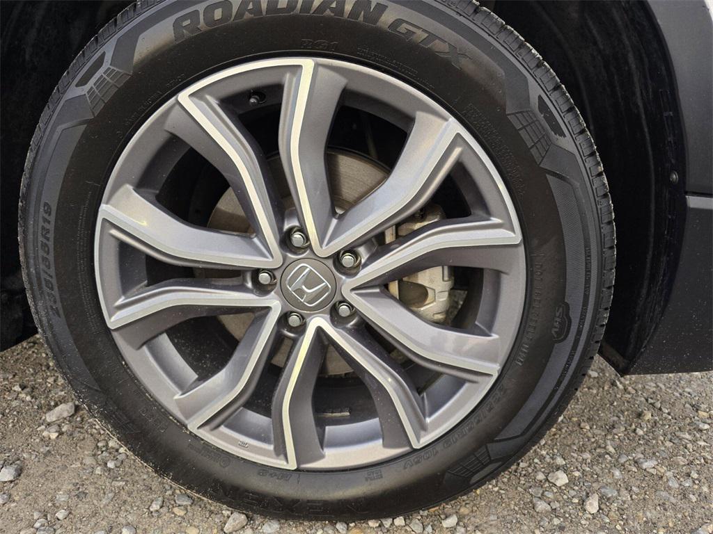 used 2022 Honda CR-V Hybrid car, priced at $30,499