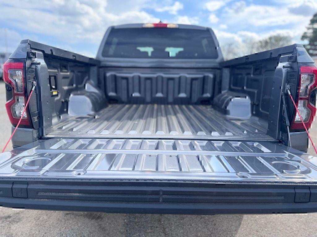 new 2025 Ford Ranger car, priced at $40,815
