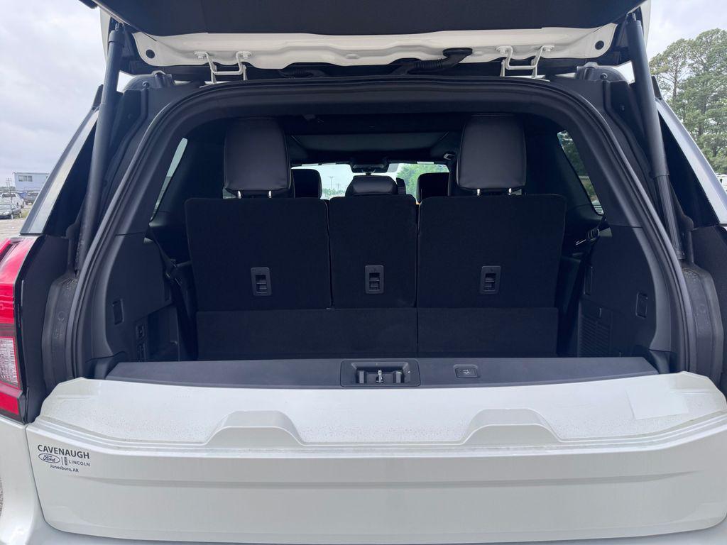 new 2026 Ford Expedition car, priced at $88,725