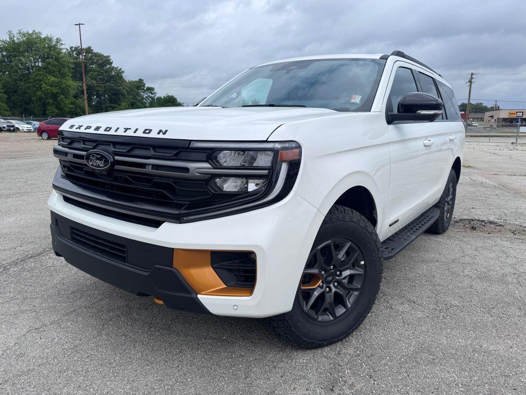 new 2026 Ford Expedition car, priced at $88,725
