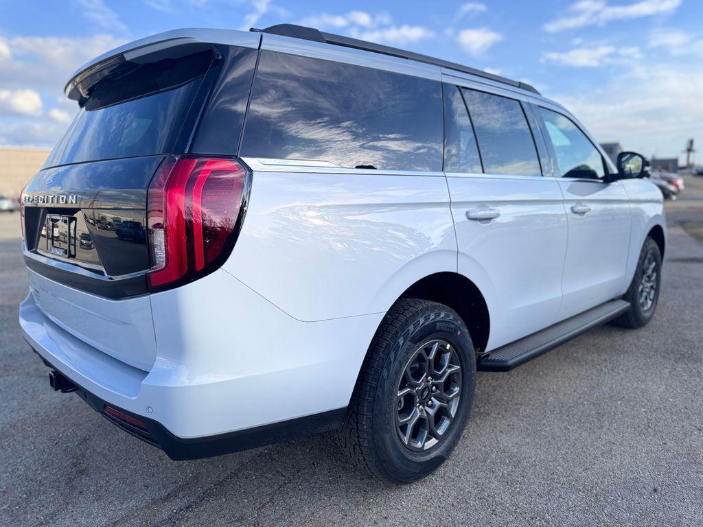 new 2026 Ford Expedition car, priced at $72,915