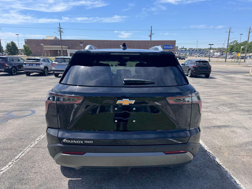 used 2025 Chevrolet Equinox car