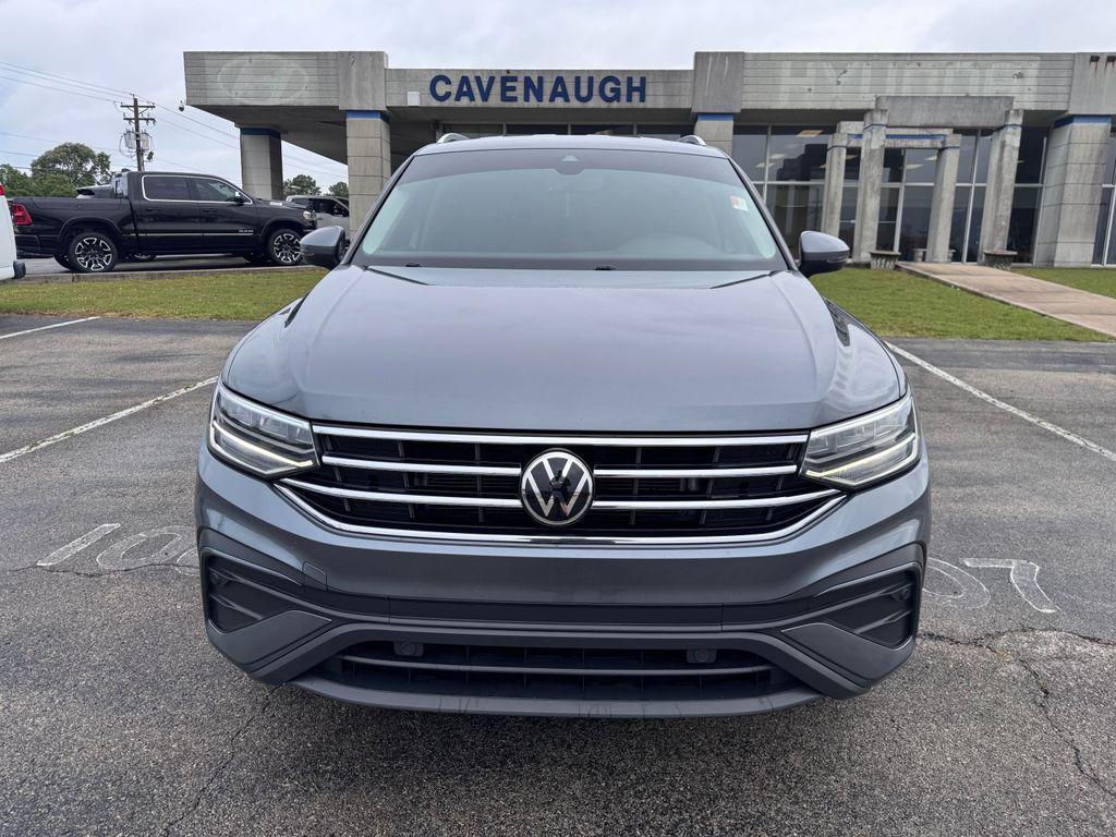 used 2023 Volkswagen Tiguan car