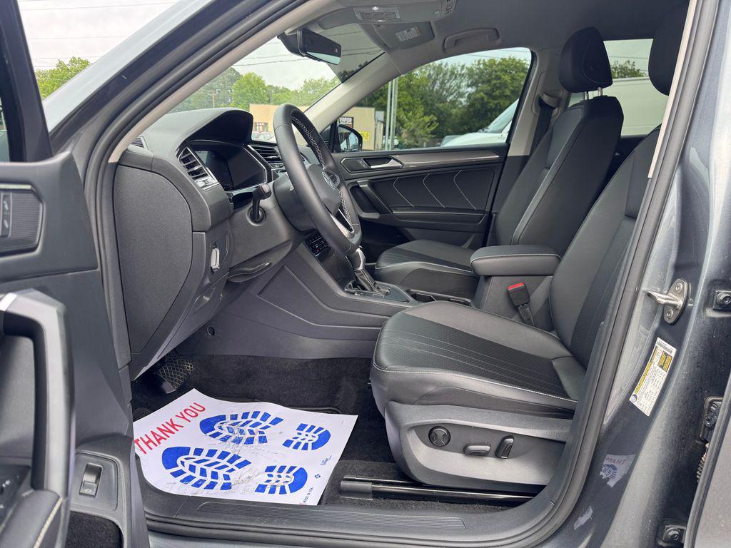 used 2023 Volkswagen Tiguan car