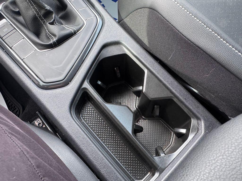 used 2023 Volkswagen Tiguan car