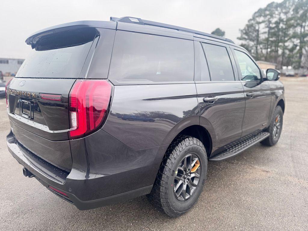 new 2026 Ford Expedition car, priced at $85,730