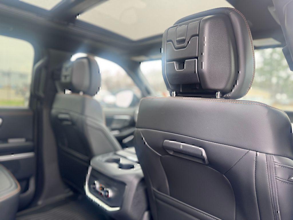 new 2026 Ford Expedition car, priced at $85,730