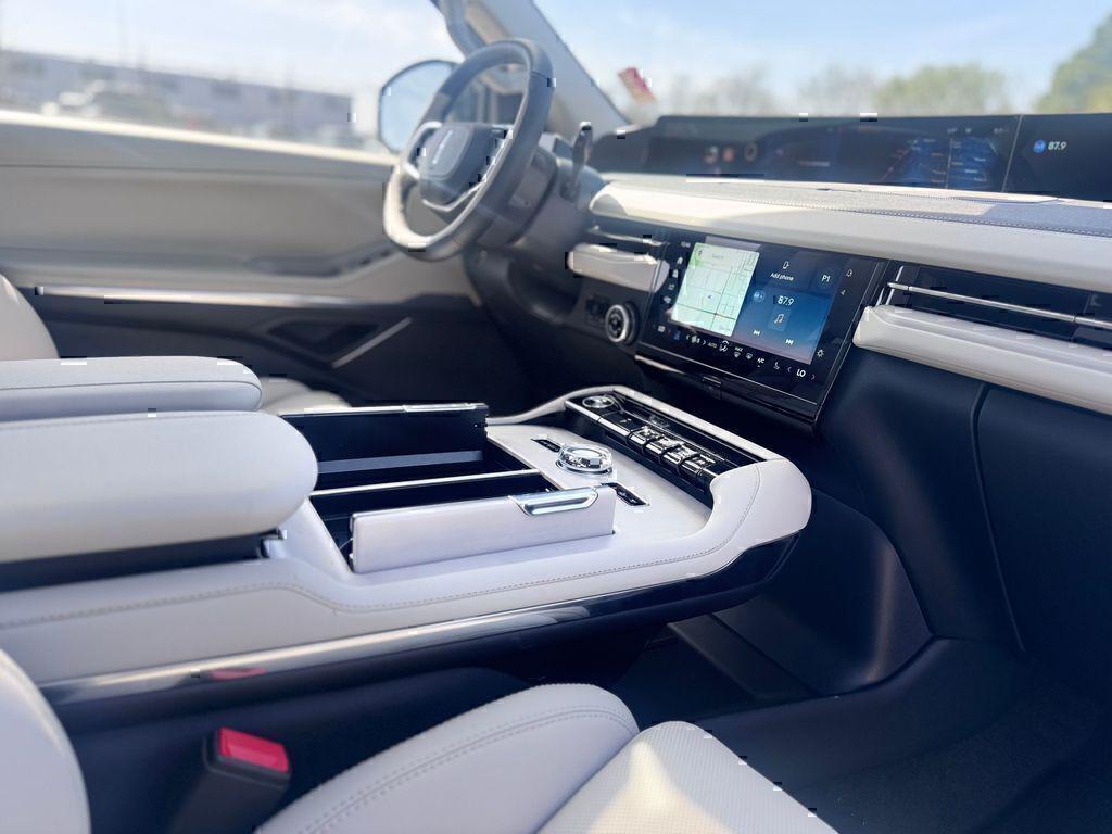 new 2026 Lincoln Navigator car