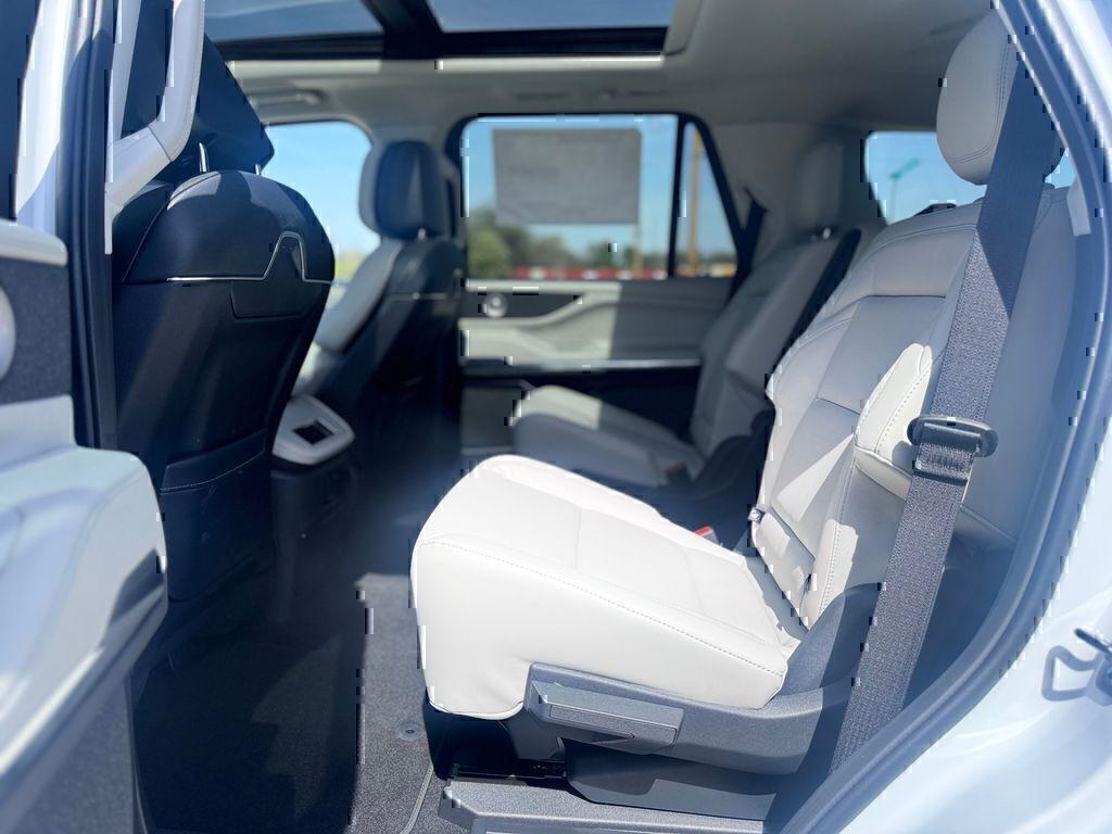 new 2026 Lincoln Navigator car