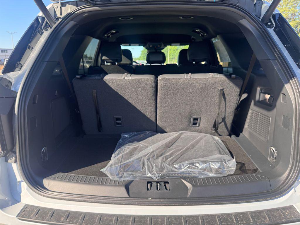new 2026 Ford Explorer car, priced at $48,405