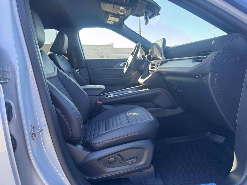 new 2026 Ford Explorer car, priced at $48,405