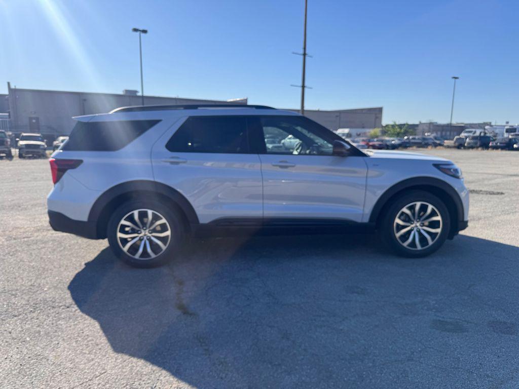 new 2026 Ford Explorer car, priced at $48,405