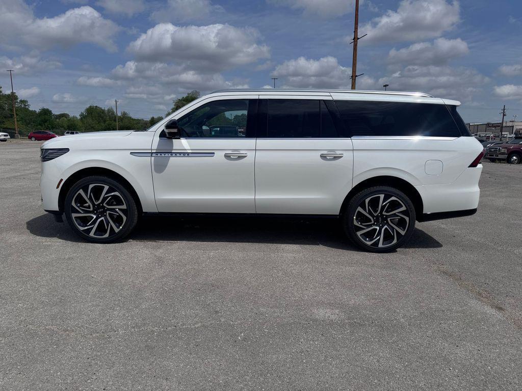 new 2026 Lincoln Navigator car