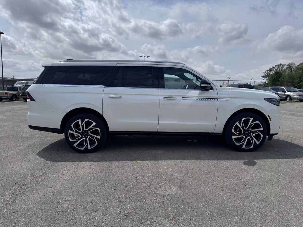 new 2026 Lincoln Navigator car