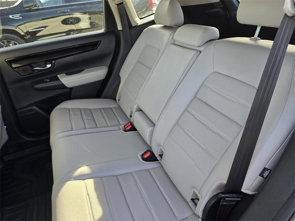 used 2025 Honda CR-V car, priced at $31,982