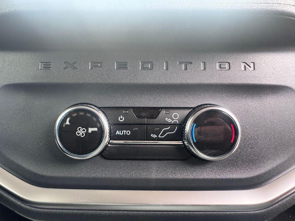 new 2027 Ford Expedition car, priced at $70,820