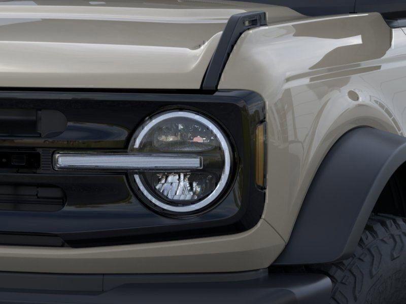 new 2025 Ford Bronco car, priced at $52,585