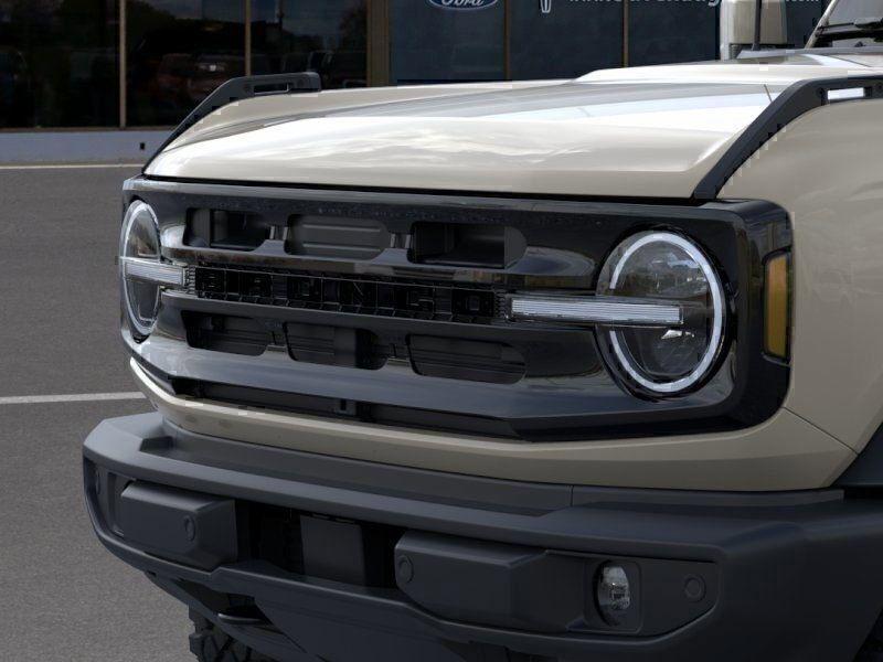 new 2025 Ford Bronco car, priced at $52,585