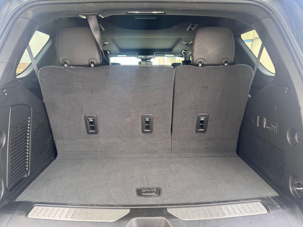 used 2024 Chevrolet Tahoe car, priced at $62,288