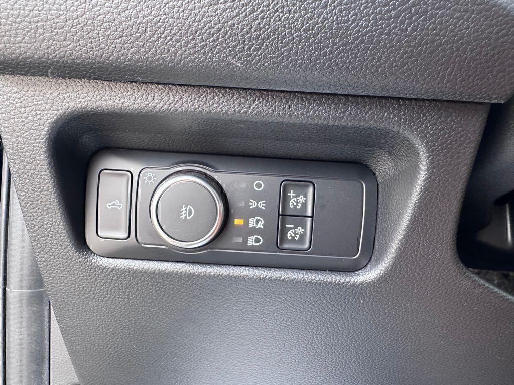 new 2025 Ford Ranger car, priced at $43,840
