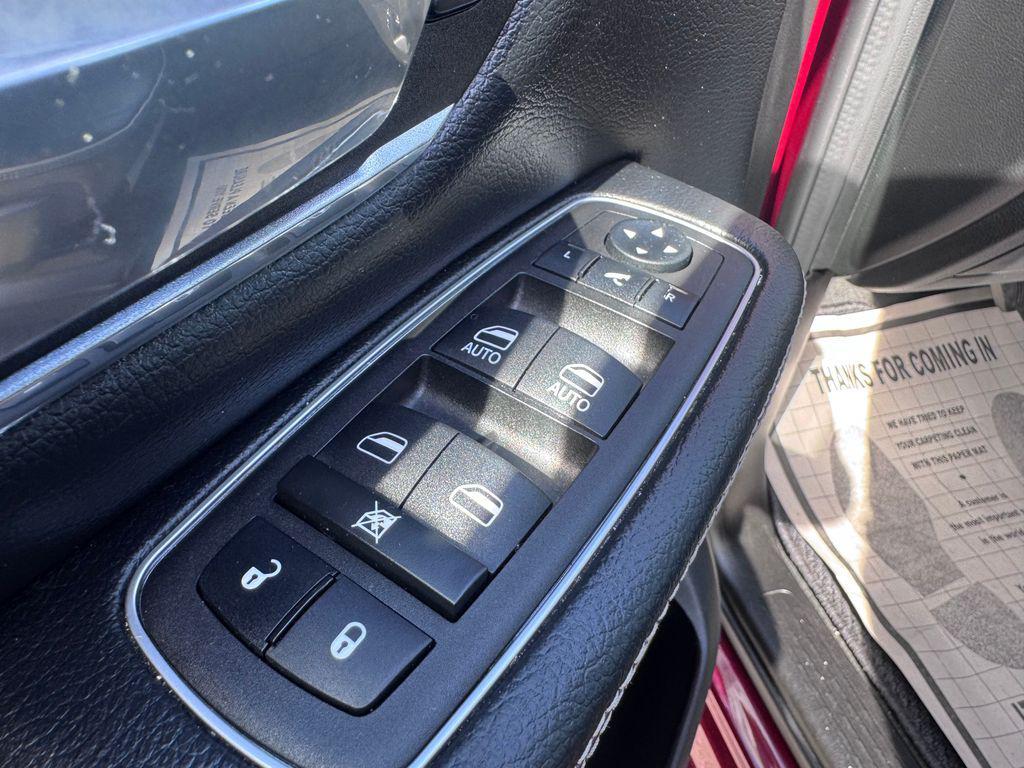 used 2023 Ram 1500 car, priced at $47,933