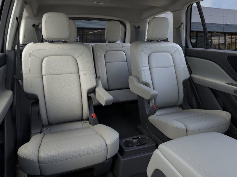 new 2025 Lincoln Aviator car, priced at $70,425