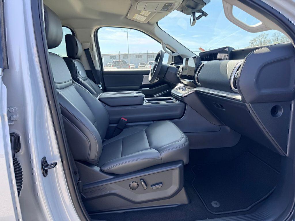 new 2026 Ford Expedition Max car, priced at $75,270