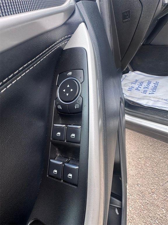 used 2022 Ford Explorer car, priced at $27,800