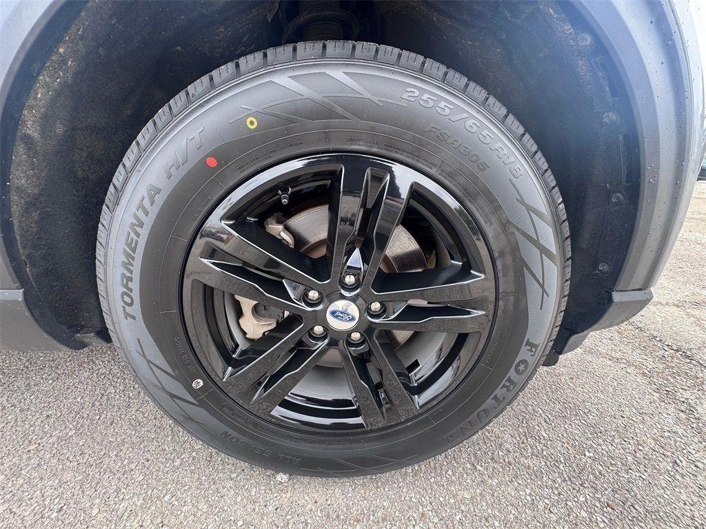 used 2022 Ford Explorer car, priced at $27,800