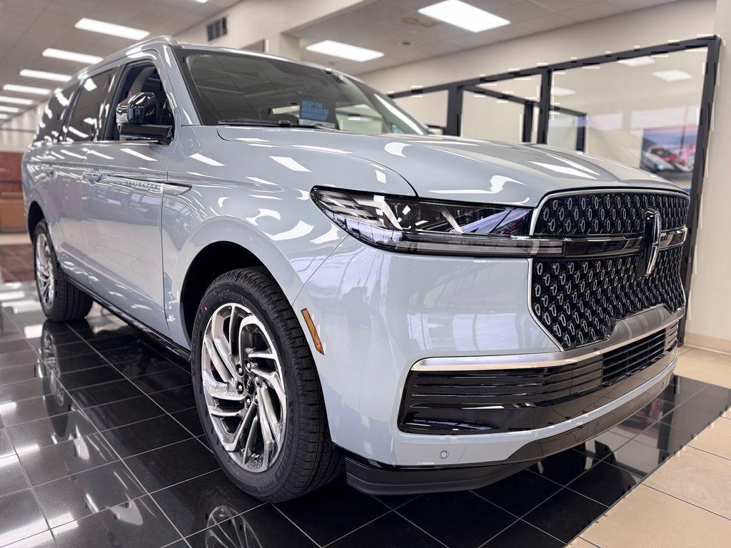 new 2026 Lincoln Navigator car