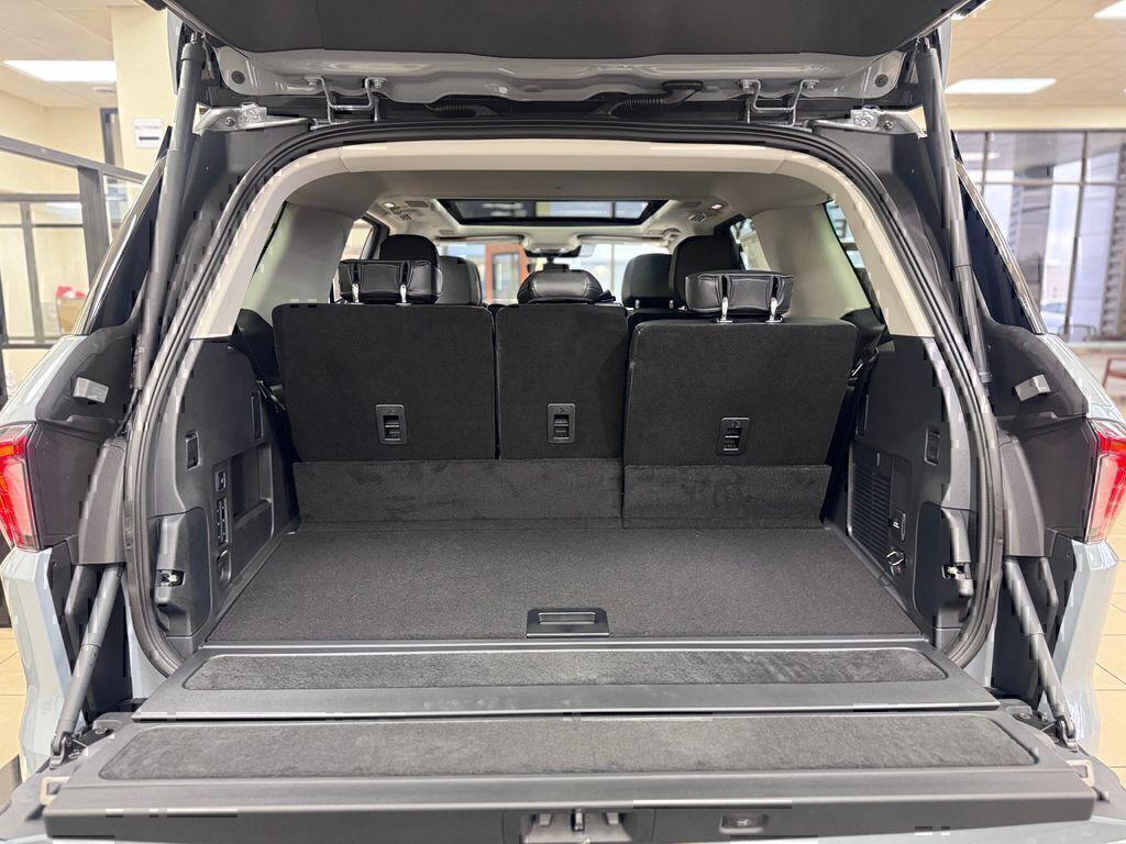 new 2026 Lincoln Navigator car