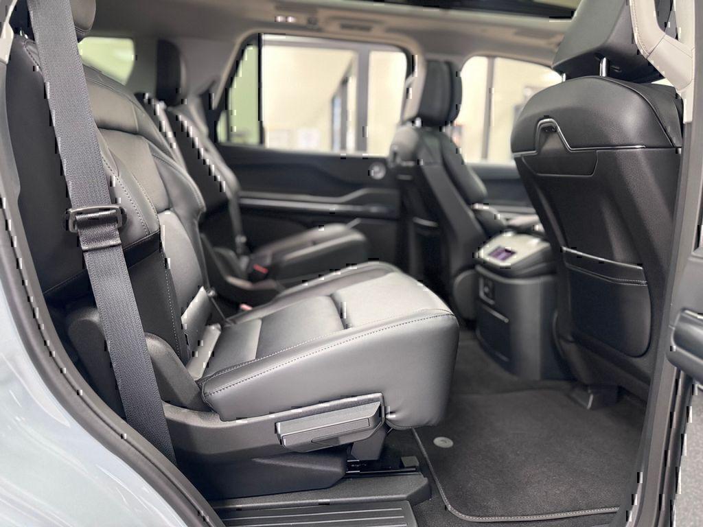 new 2026 Lincoln Navigator car